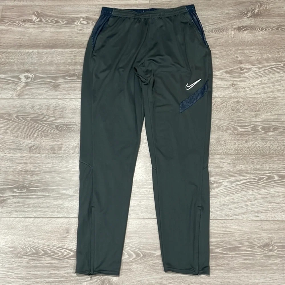 Like New Nike Dri-Fit Academy Pro Women’s Athletic Pants Dark Grey Navy M - Picture 15 of 16